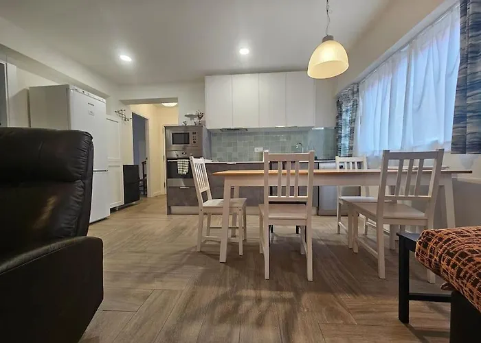 1a128 Moderno 6pax 3habitaciones By R2r Consulting