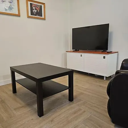 R2R - Moderno Apartamento 6Pax 3Habitaciones - 1A128 Apartman