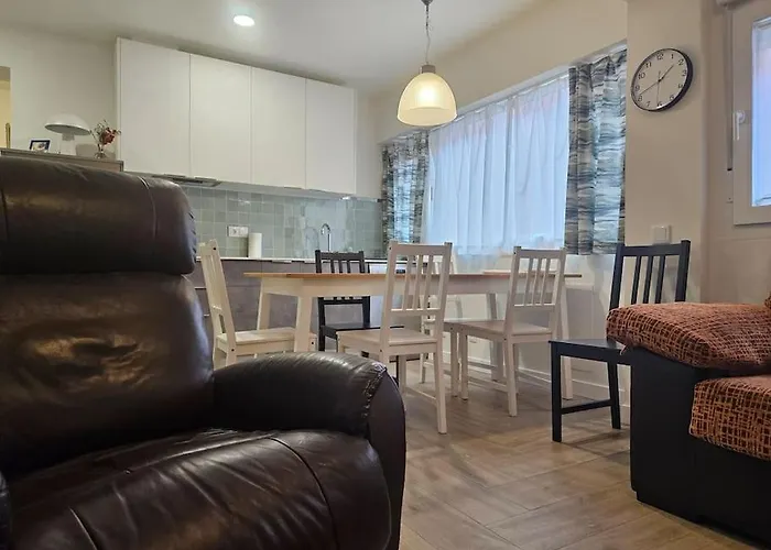 1a128 Moderno 6pax 3habitaciones By R2r Consulting Gijon