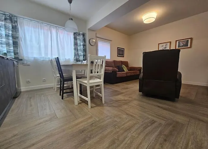 Apartment 1a128 Moderno 6pax 3habitaciones By R2r Consulting Gijon